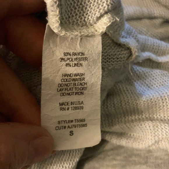 Vest - Picture 5 of 5